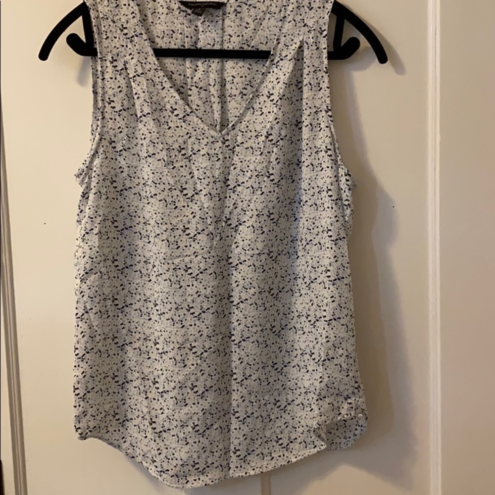 Sleeveless top